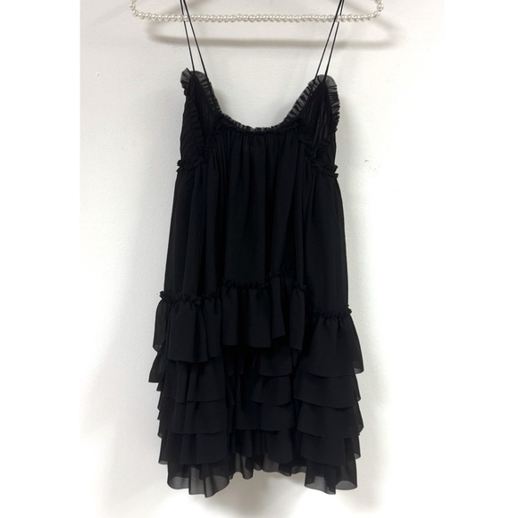 The White Lotus H&M Chiffon Ruffle Dress. - Picture 4 of 10